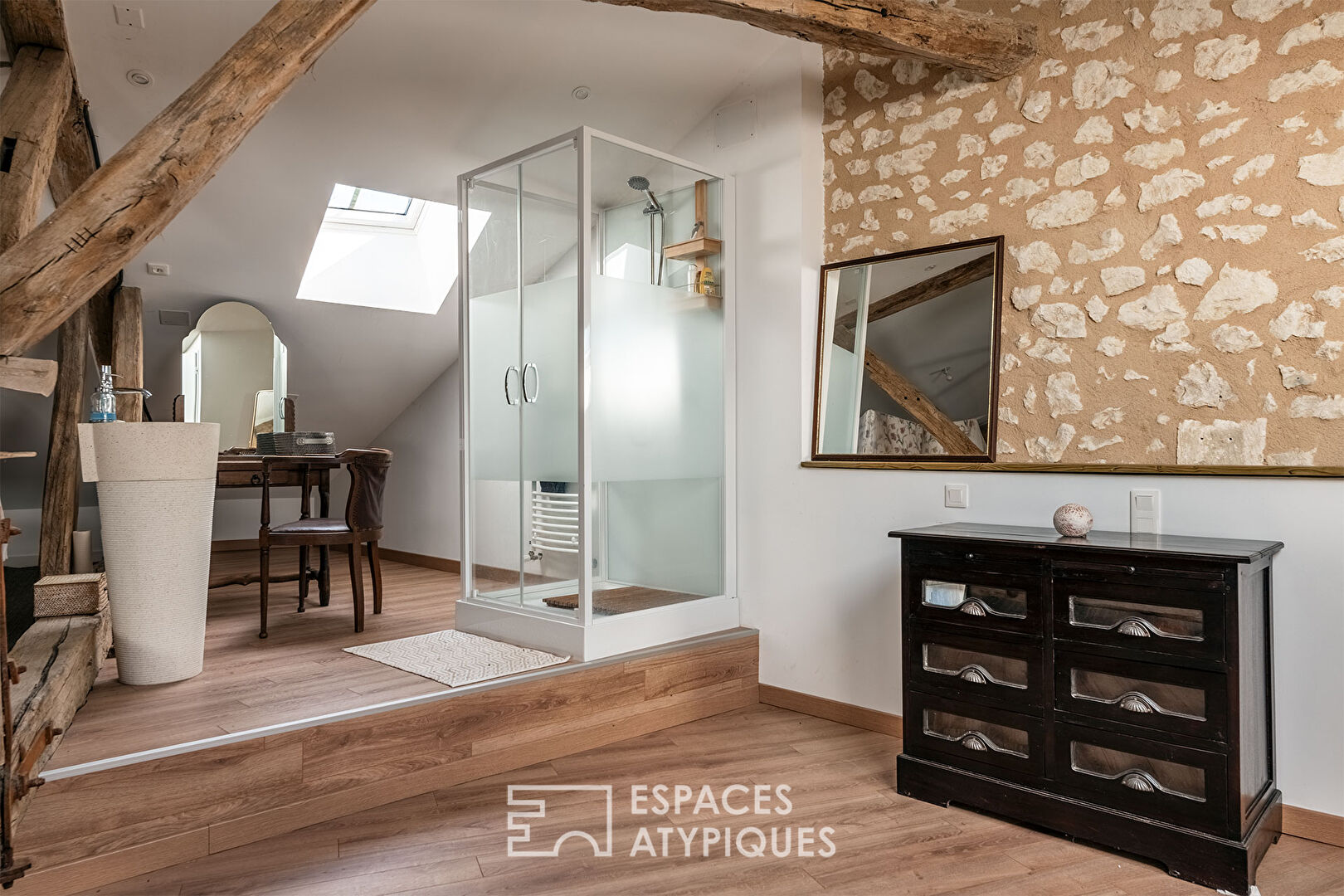 Elégante Maison de Ville en Pierre au coeur de notre Authentique Dordogne