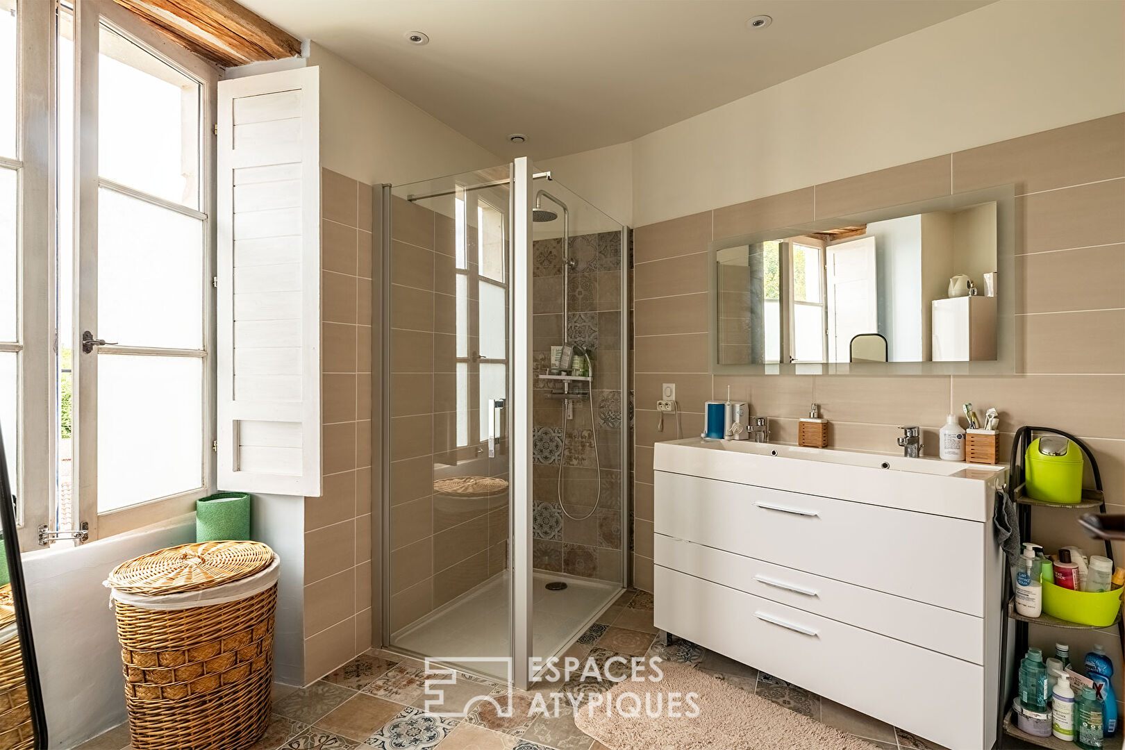 A jewel of character at the gates of the historic town of Périgueux