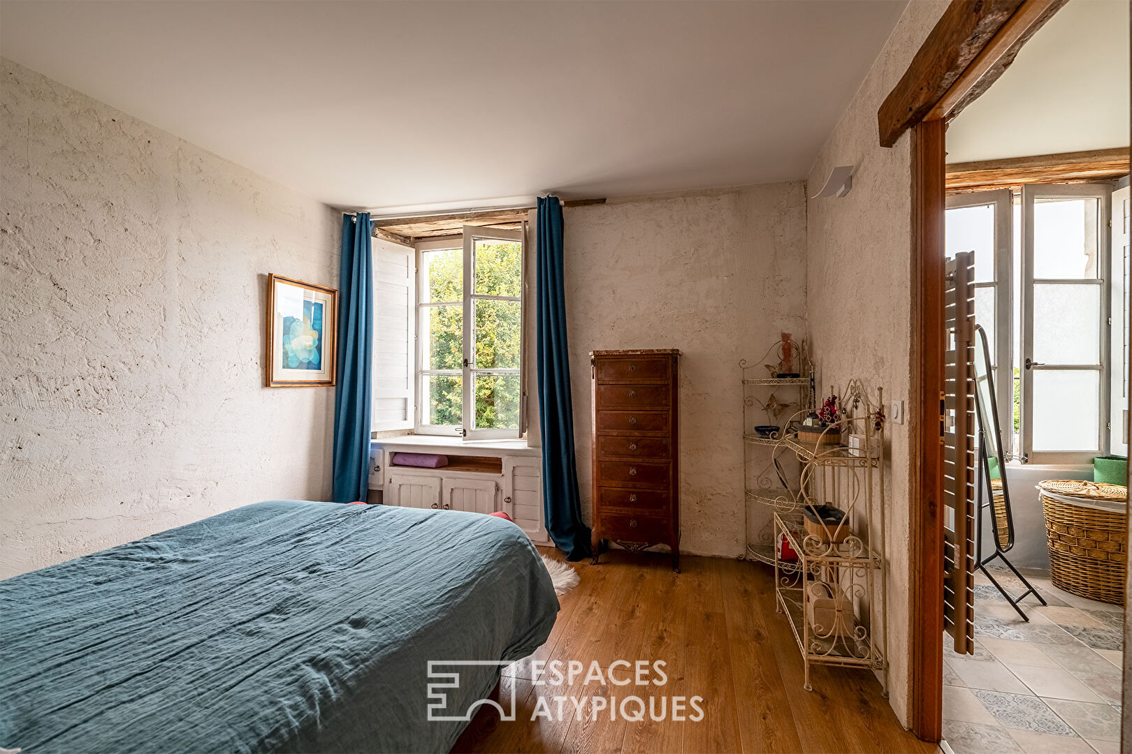 A jewel of character at the gates of the historic town of Périgueux