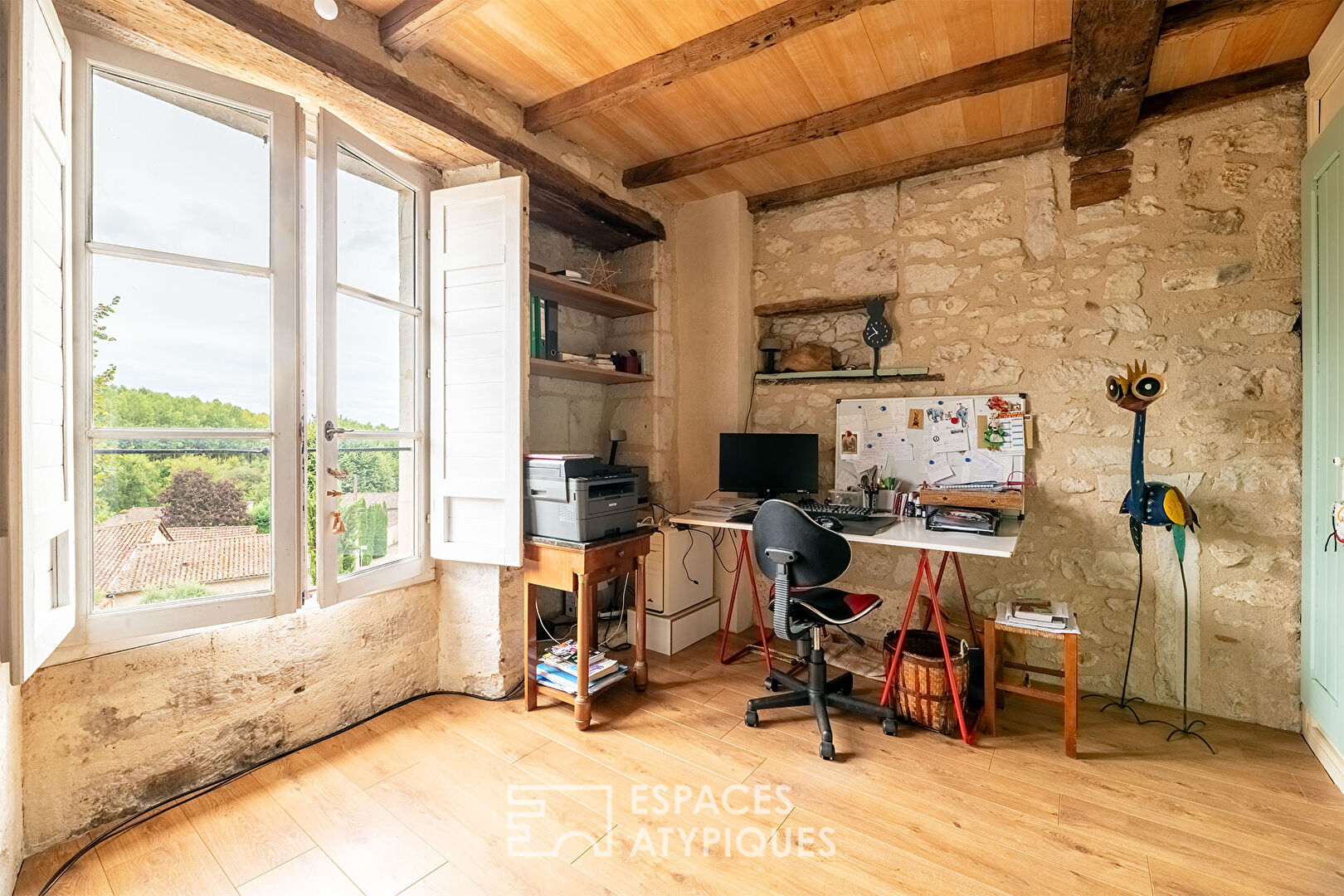 A jewel of character at the gates of the historic town of Périgueux