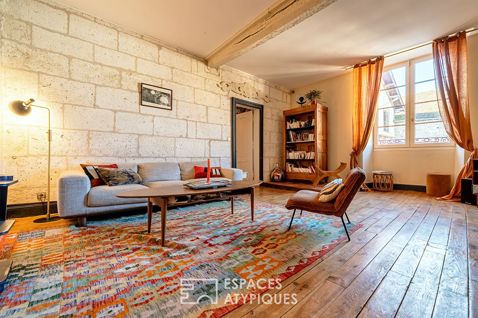 Former post house a few kilometers from Brantôme