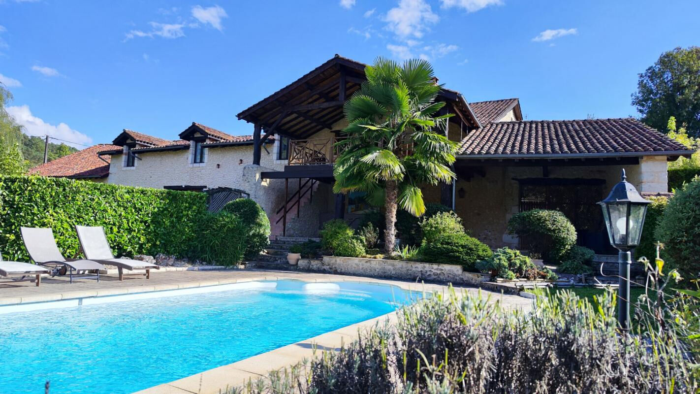 Charming farmhouse in the heart of the Isle Valley
