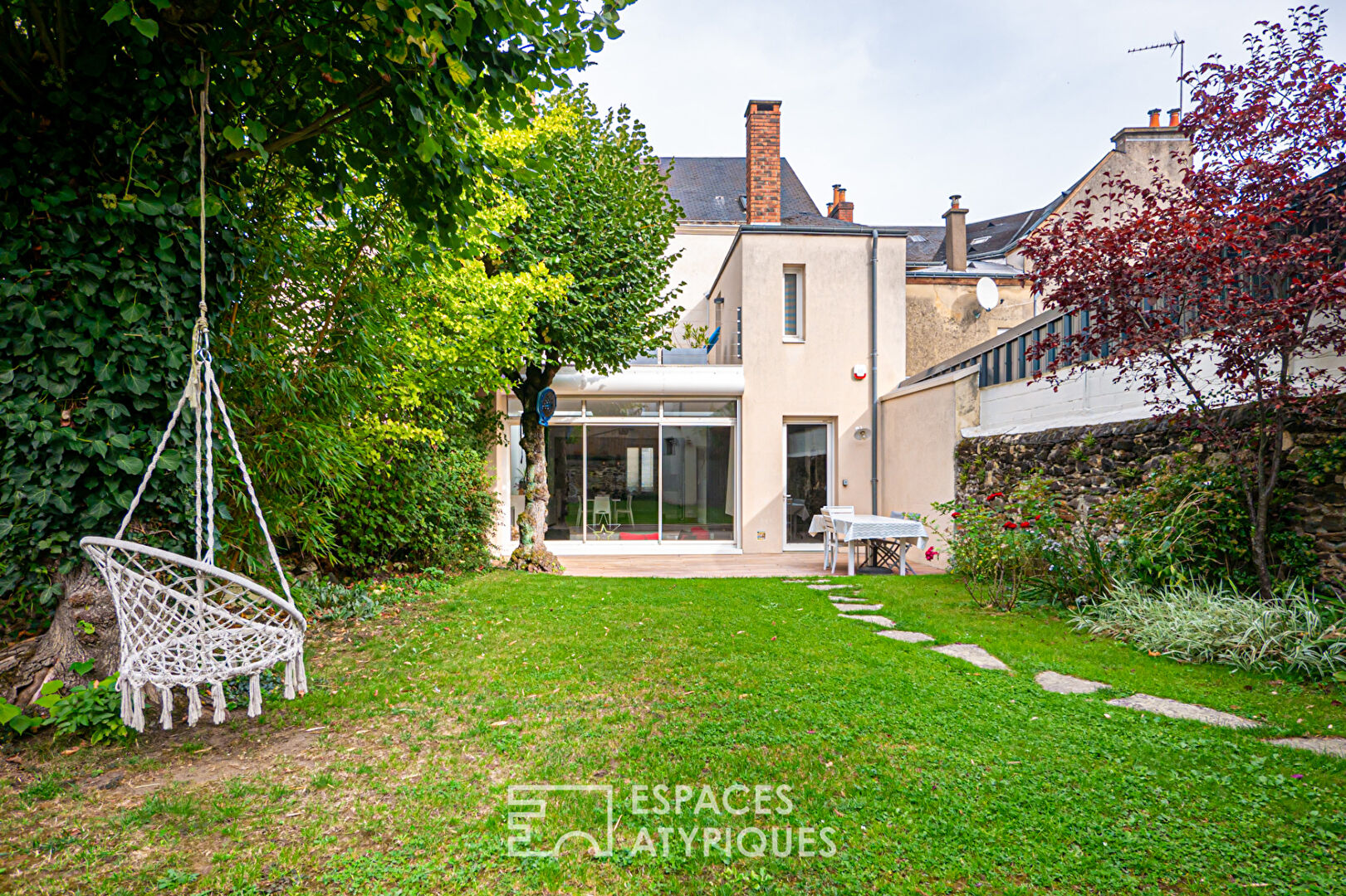 Renovated town house near Jardin des Plantes