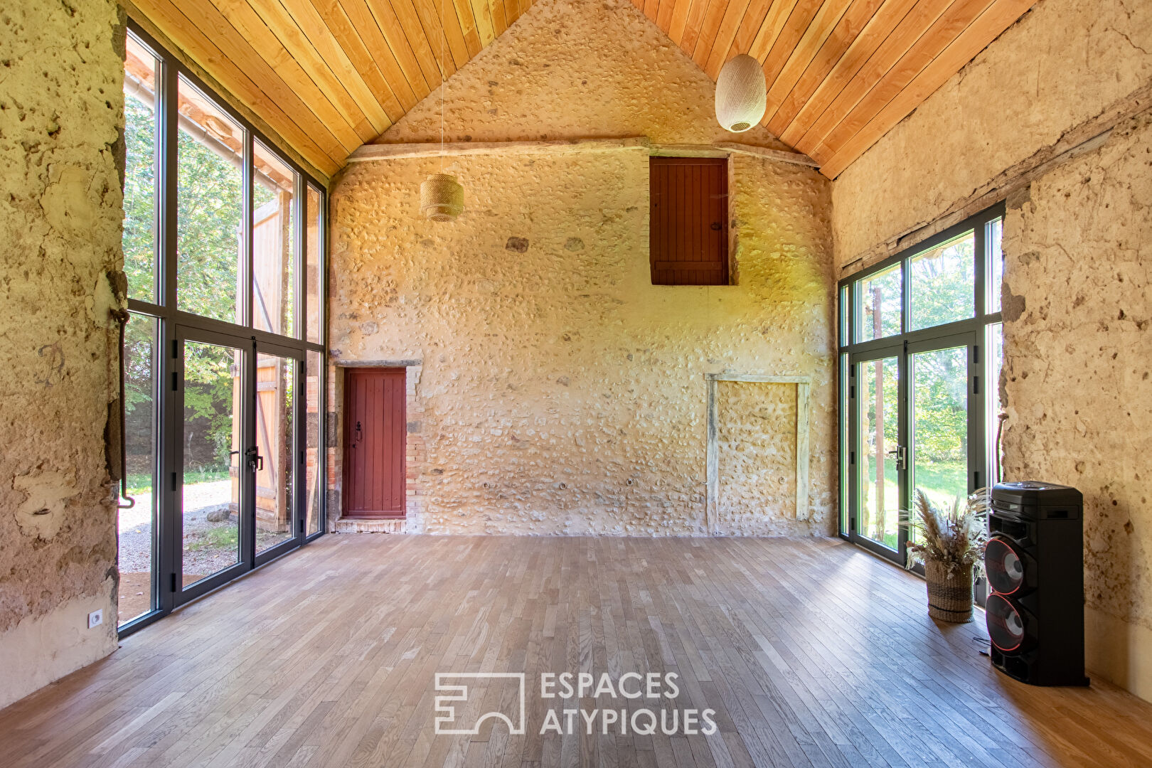 Magnifique domaine avec sa longère de caractère