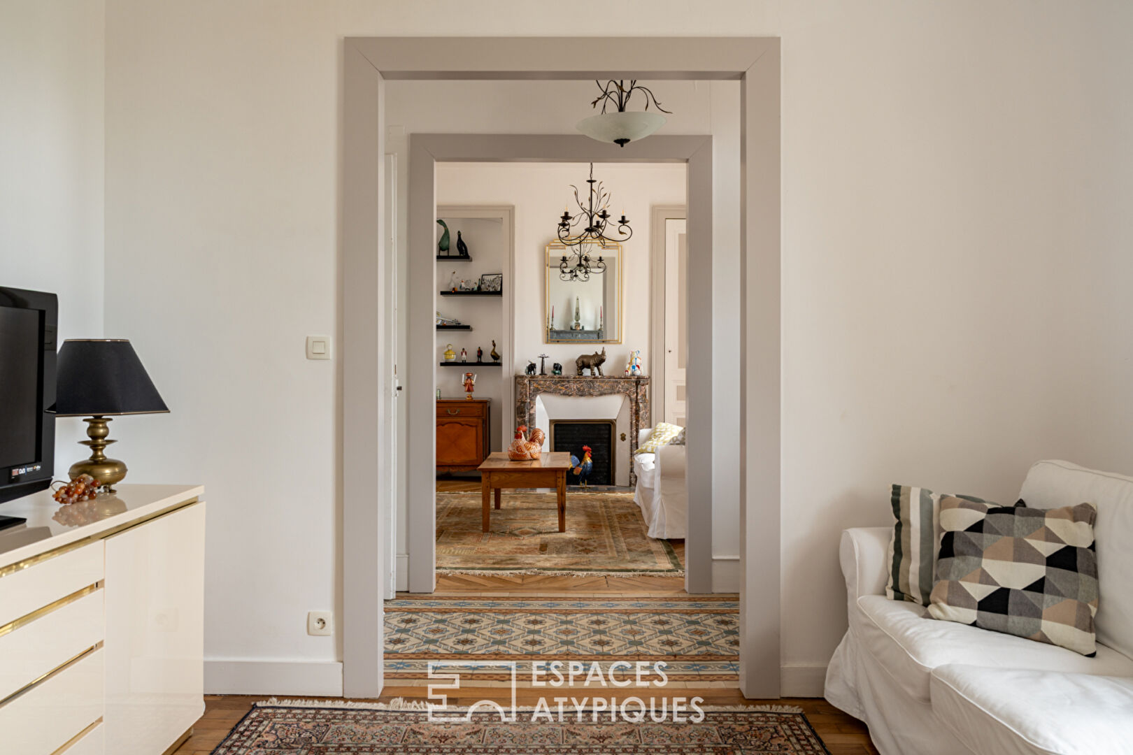 Maison de maître au charme préservé, entre lumière et jardin secret