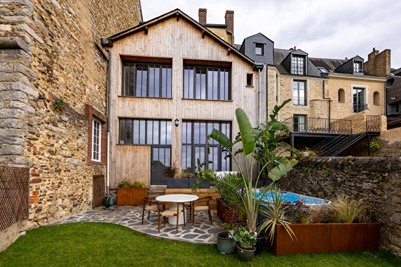Ancien Hôtel Particulier au Coeur du Vieux Mans