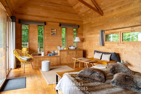 Propriété avec cabanes dans les arbres