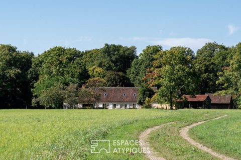 Peaceful family property in the heart of the woods