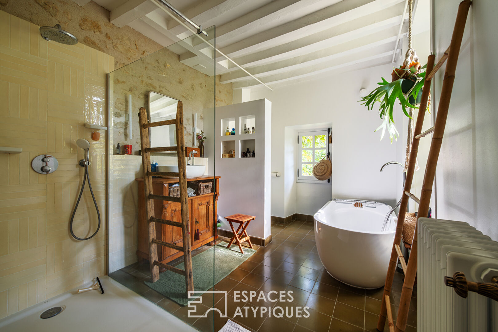 Elegant Heritage Residence at the Gates of Le Mans