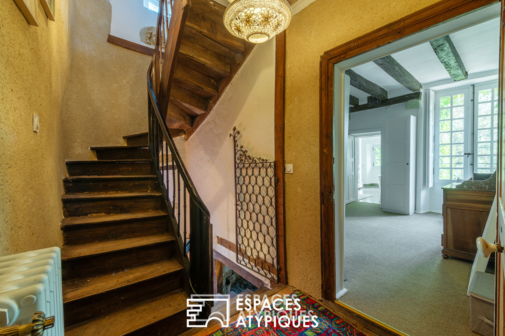 Elegant Heritage Residence at the Gates of Le Mans