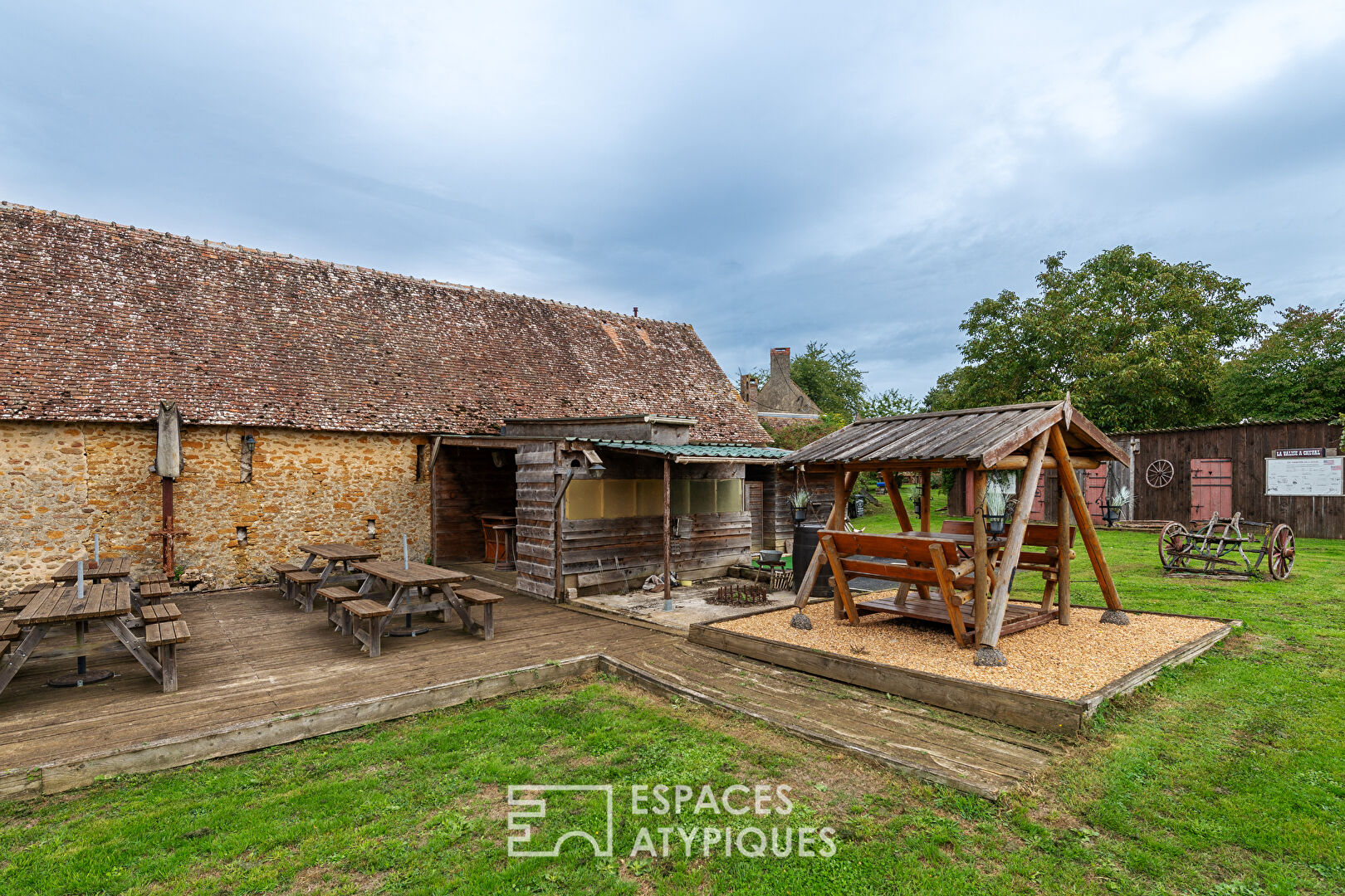 Equestrian domain with a western spirit