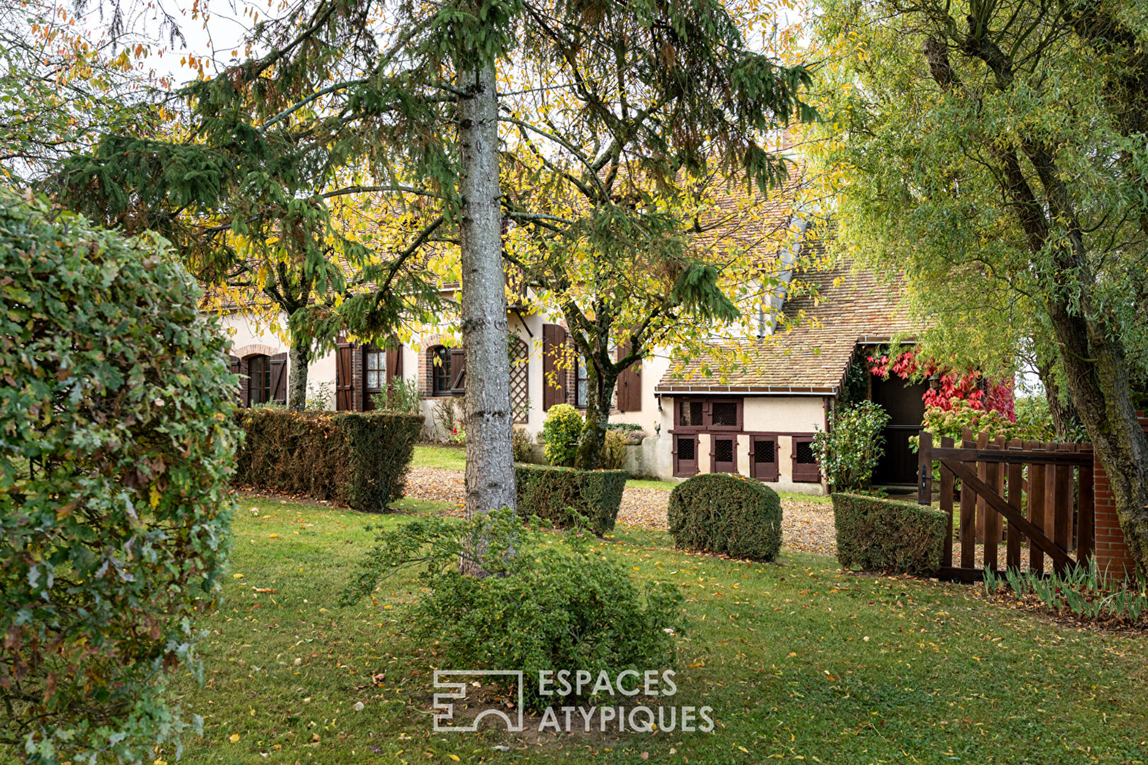 Charming country house full of character