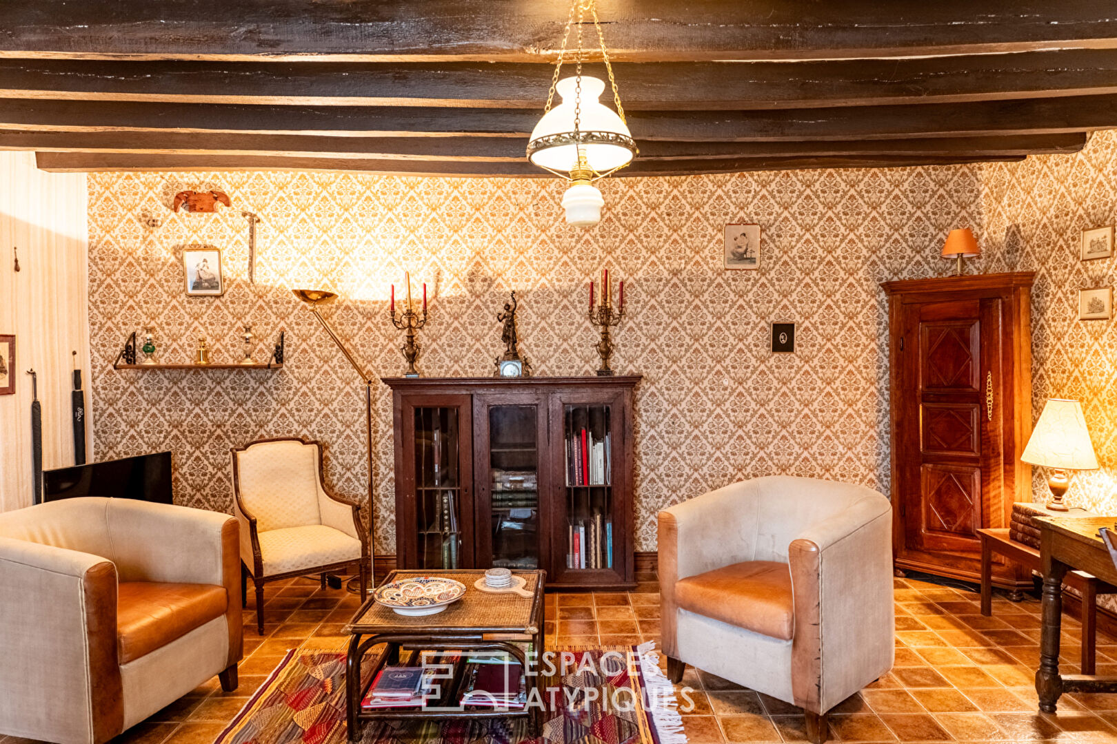 Charming country house full of character