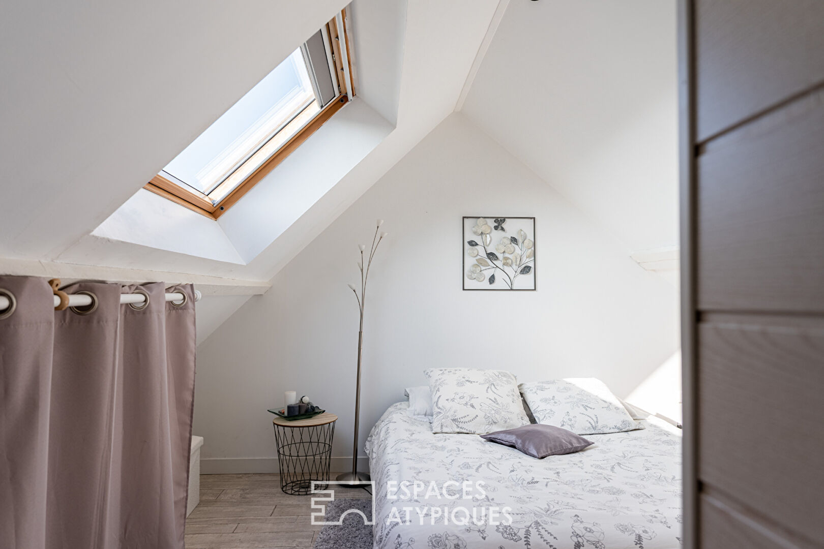 Maison Lumineuse rénovée avec jardin et garage, Quartier calme