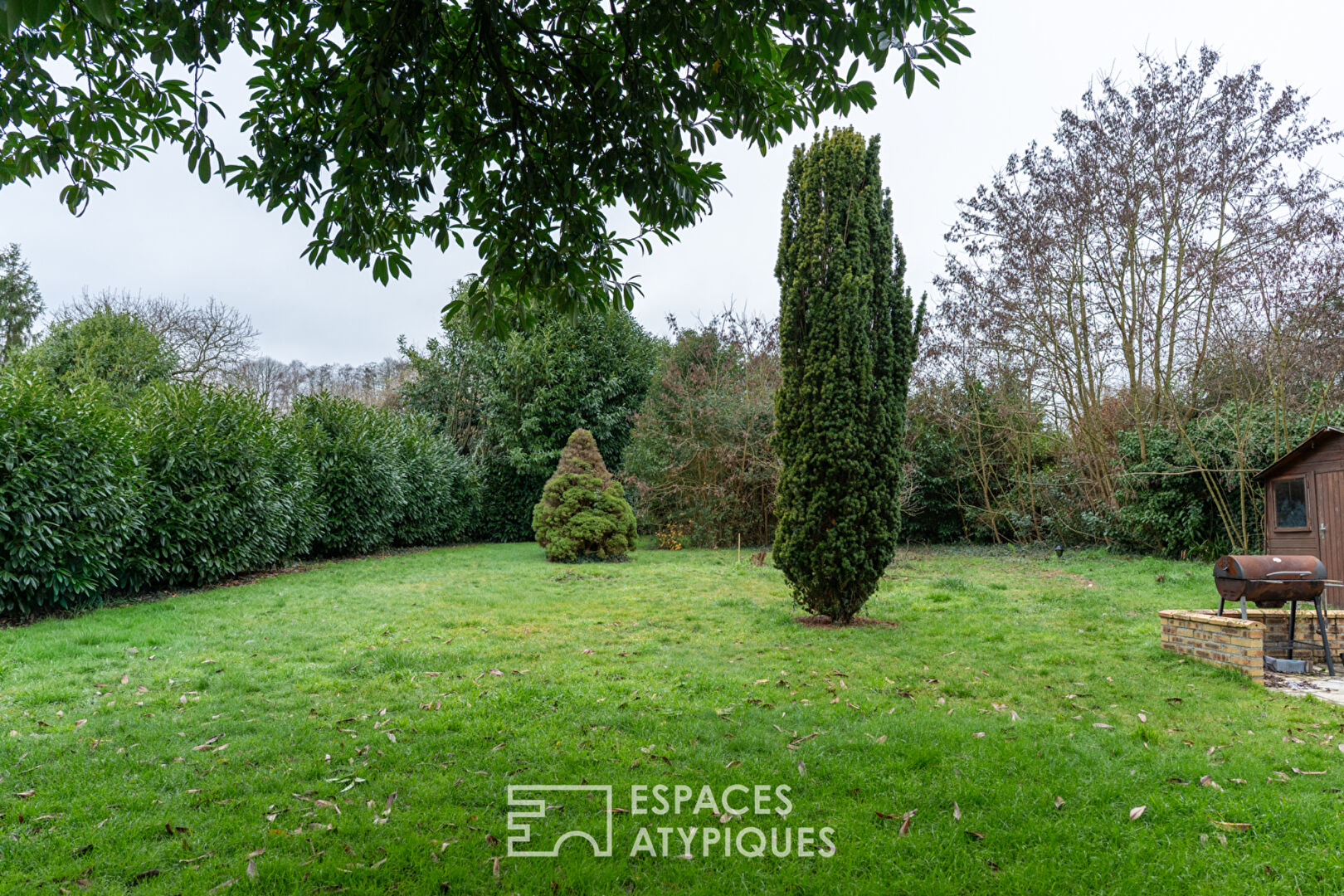 Ancien presbytère du XIXeme siècle au charme préservé