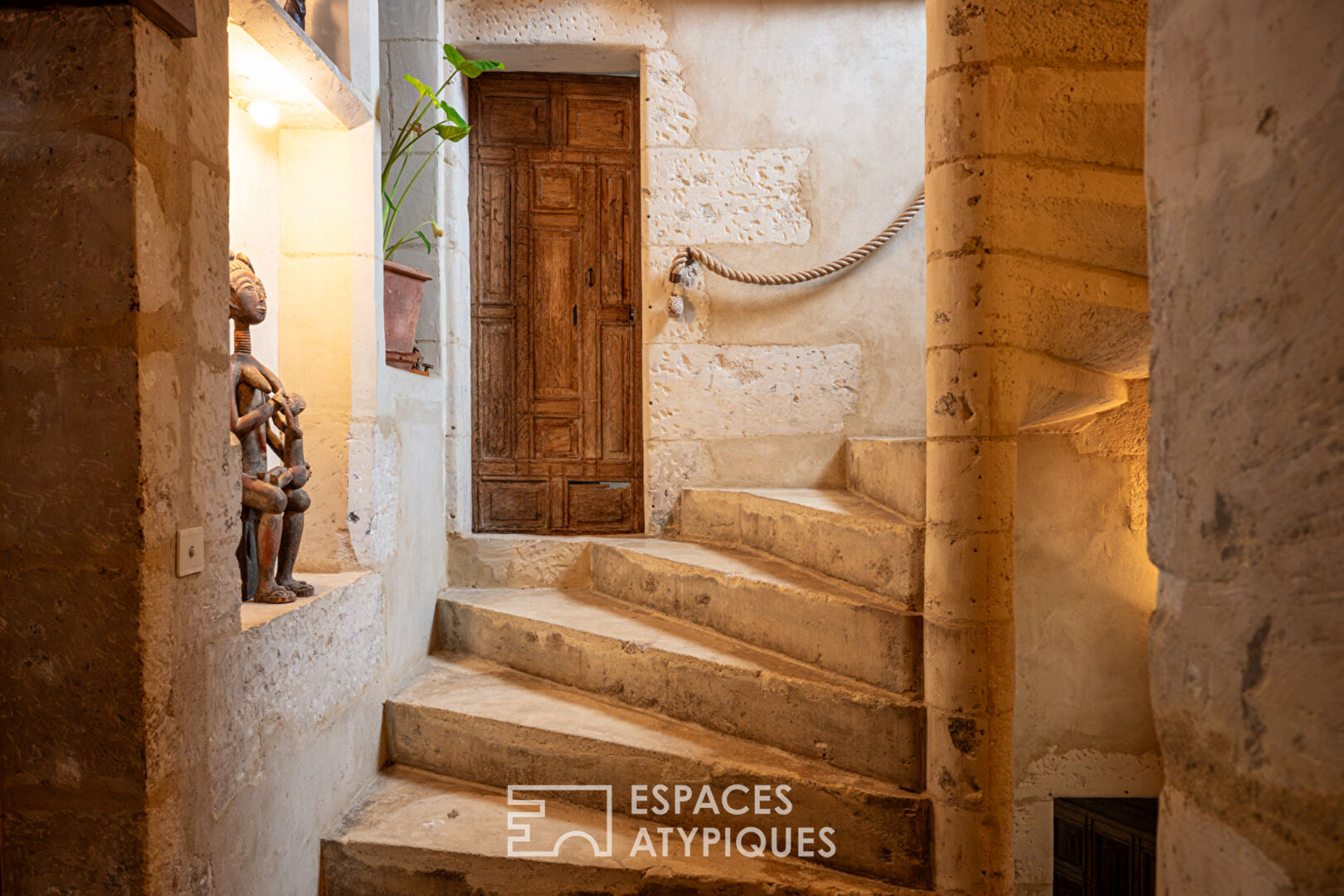 Sublime ancien hôtel particulier rénové avec goût