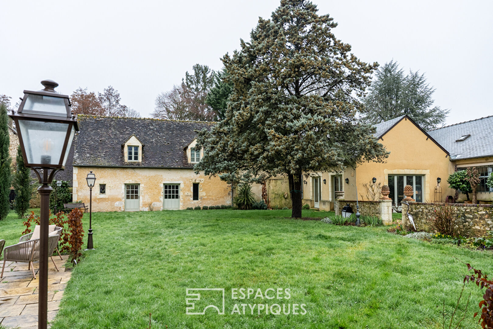 Sublime ancien hôtel particulier rénové avec goût
