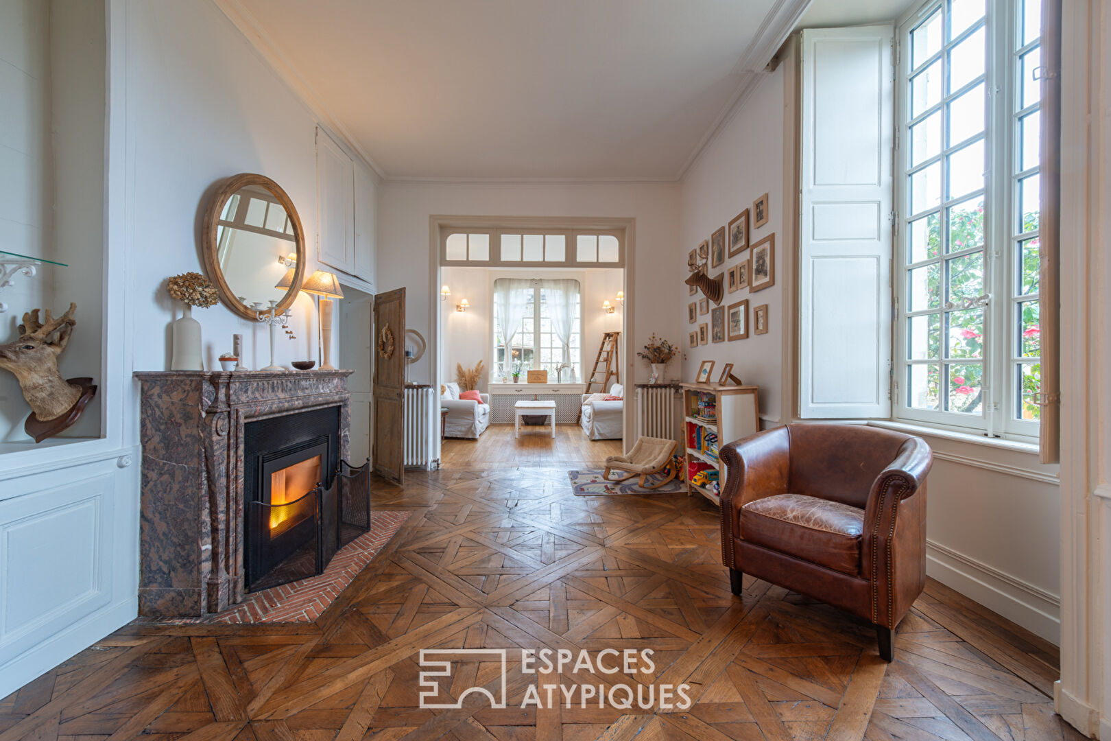 Demeure de prestige avec potentiel en centre-ville