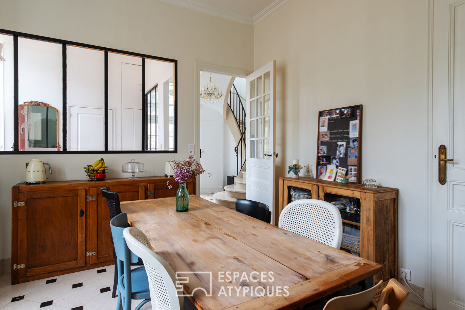 Demeure de prestige avec potentiel en centre-ville