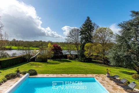 Longère rénovée avec piscine en bord de Sarthe entre Le Mans et Angers