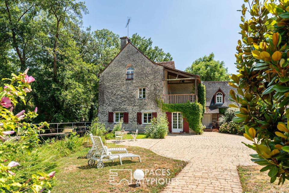 Moulin de caractère réinventé en Vallée de la Sarthe