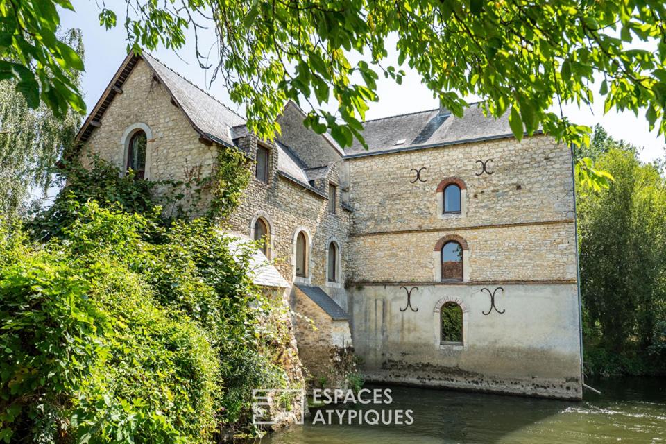 Moulin de caratère avec piscine et maison indépendante