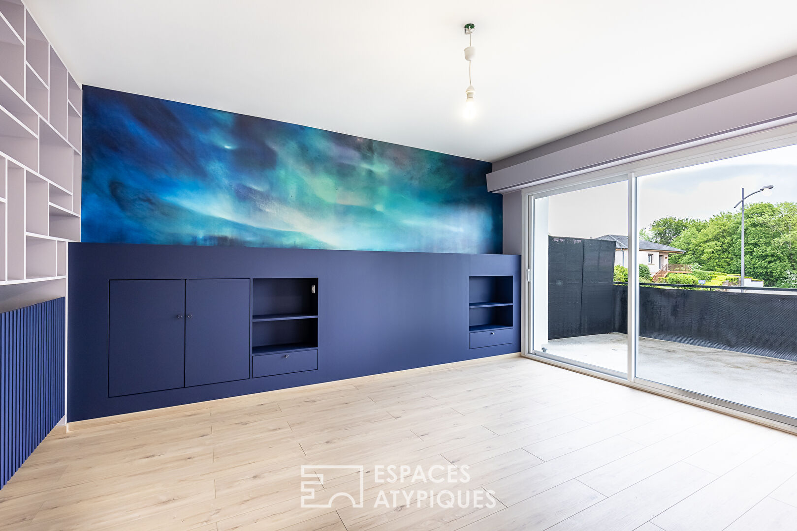 Bright apartment with a spacious terrace