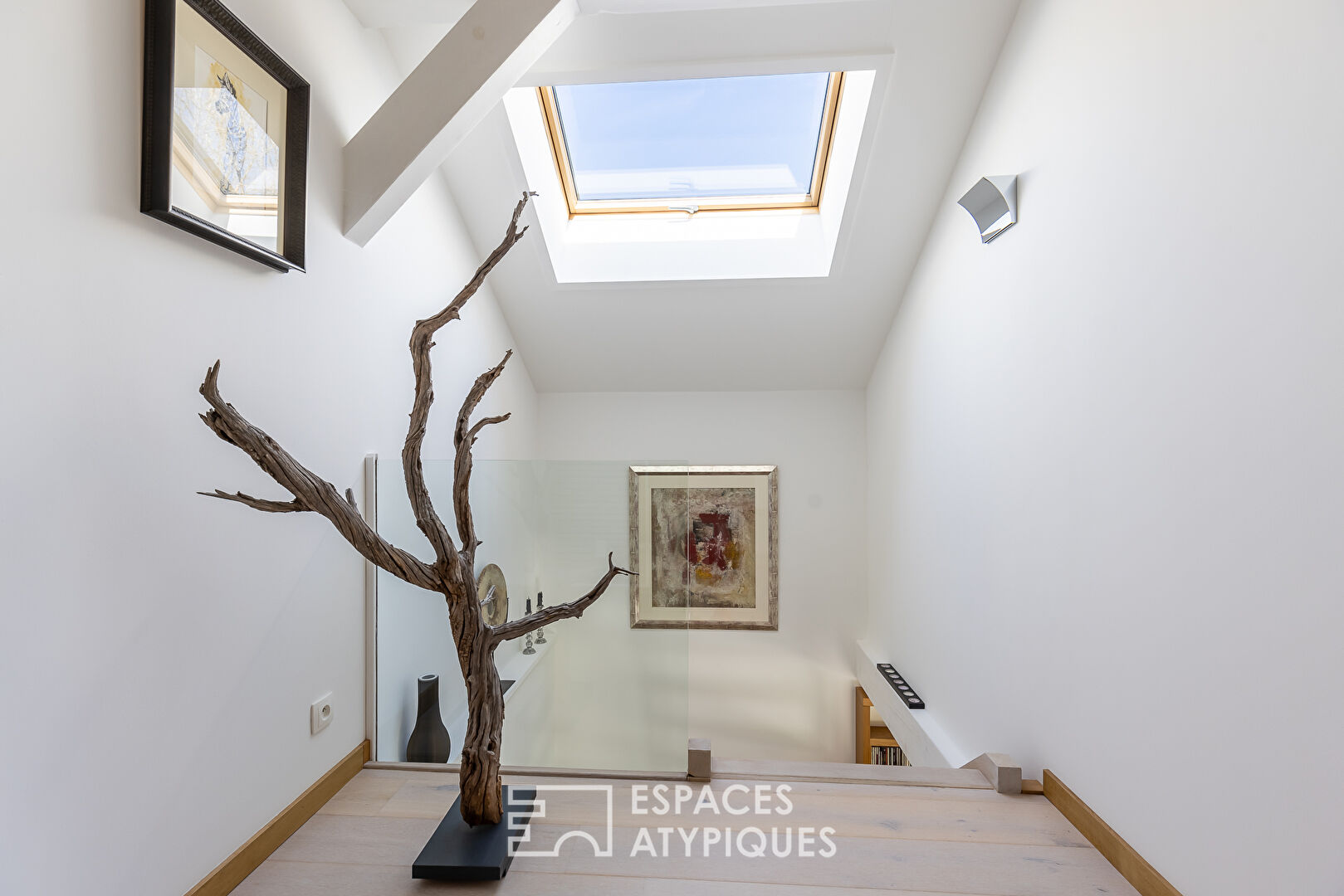 Propriété d’exception près de la source du Lison – Charme et confort au rendez-vous !