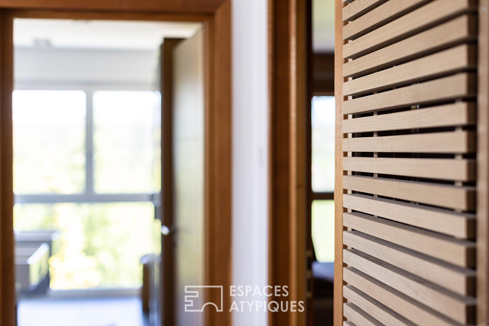 Propriété d’exception près de la source du Lison – Charme et confort au rendez-vous !