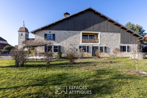 Charme comtois : ferme avec résidence principale, gîte, et chambres d’hôtes