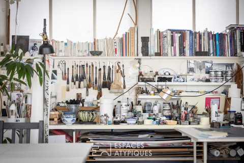 Ancienne école entièrement réhabilitée avec son atelier d’artiste