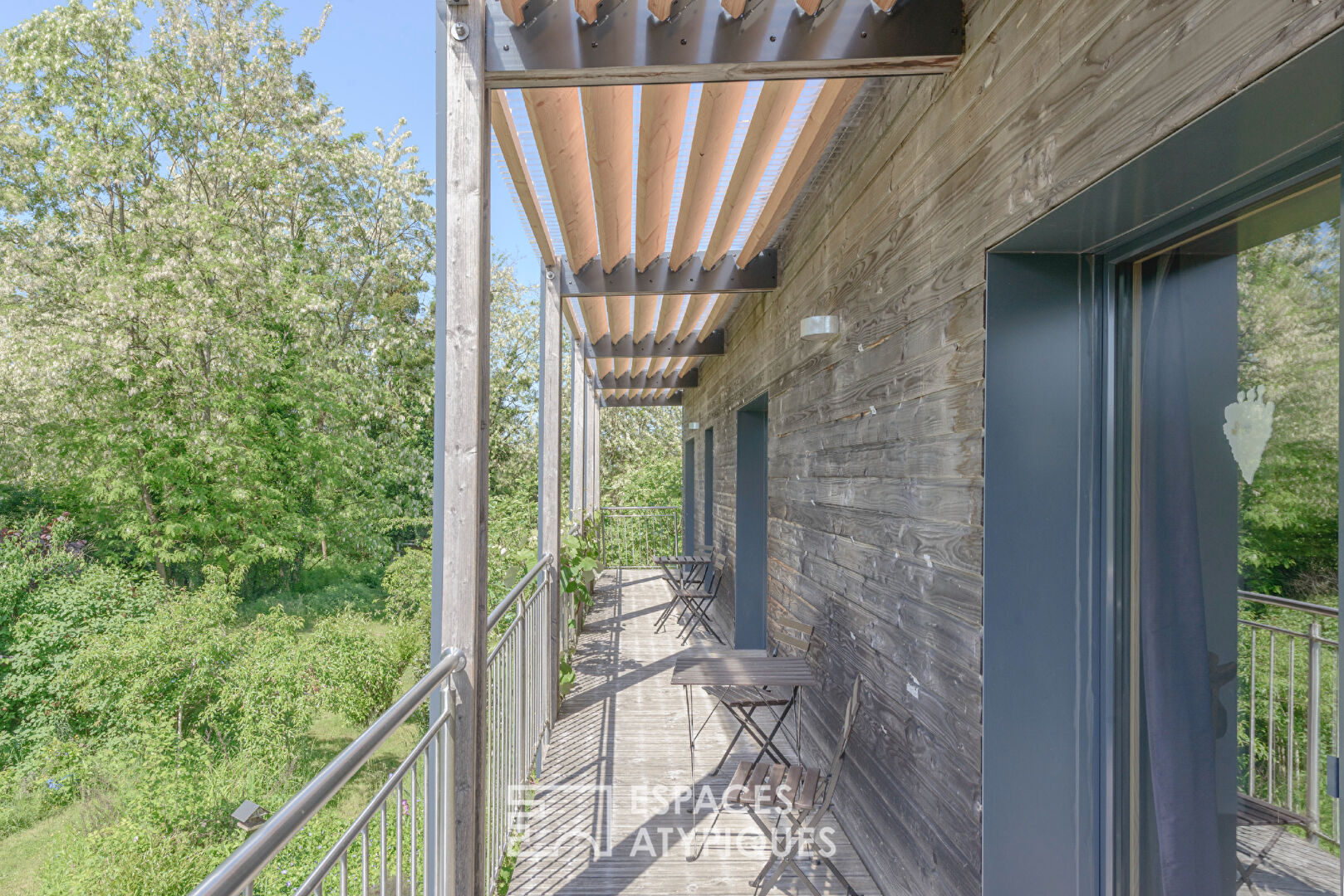 La maison passive avec son gîte et ses chambres d’hôte