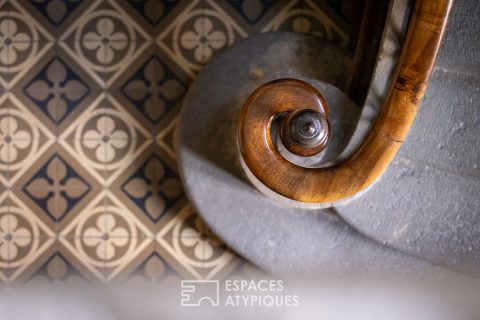 Appartement haussmannien au coeur de Pontarlier à repenser.