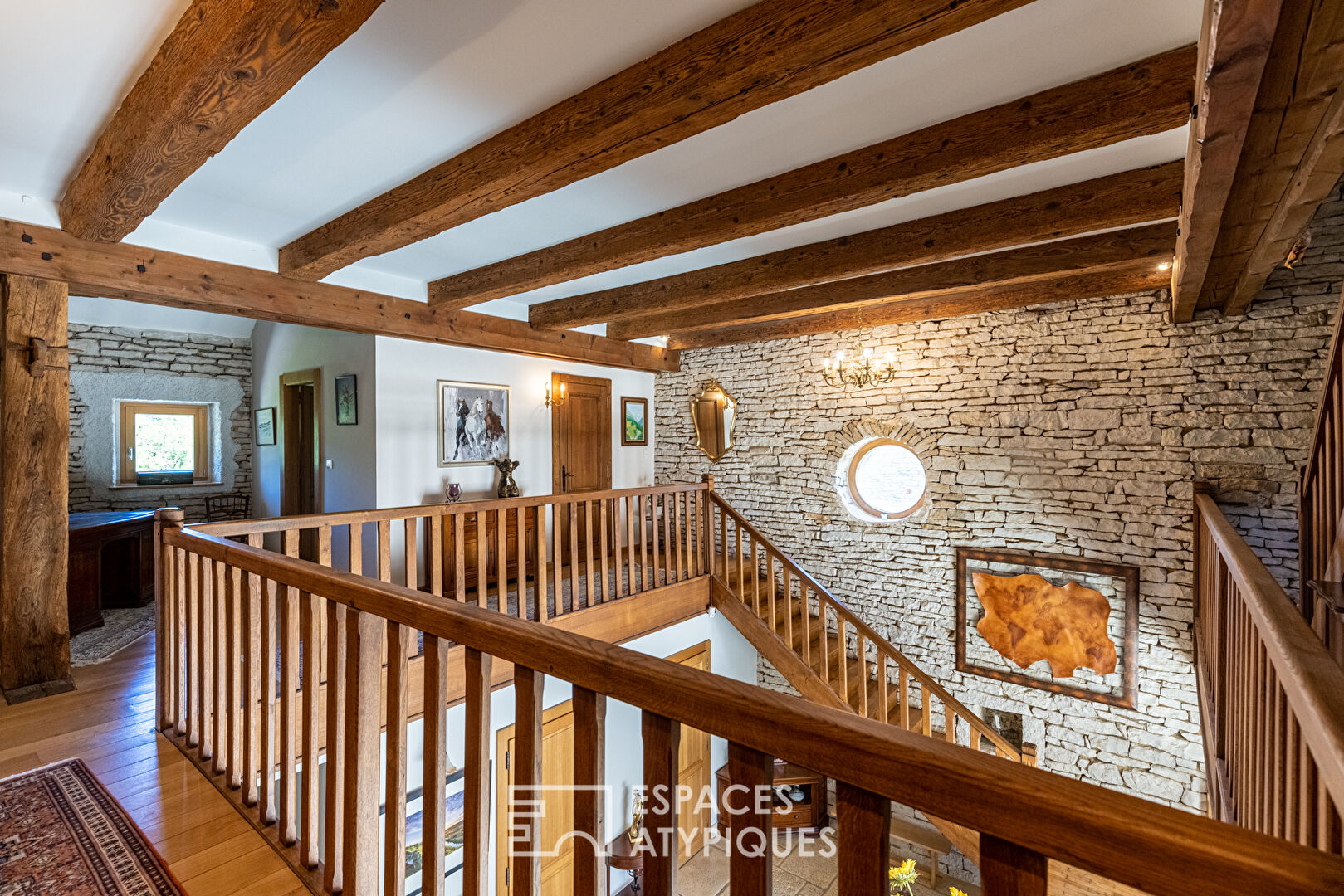 Old renovated farmhouse with its swimming pool and its breathtaking view