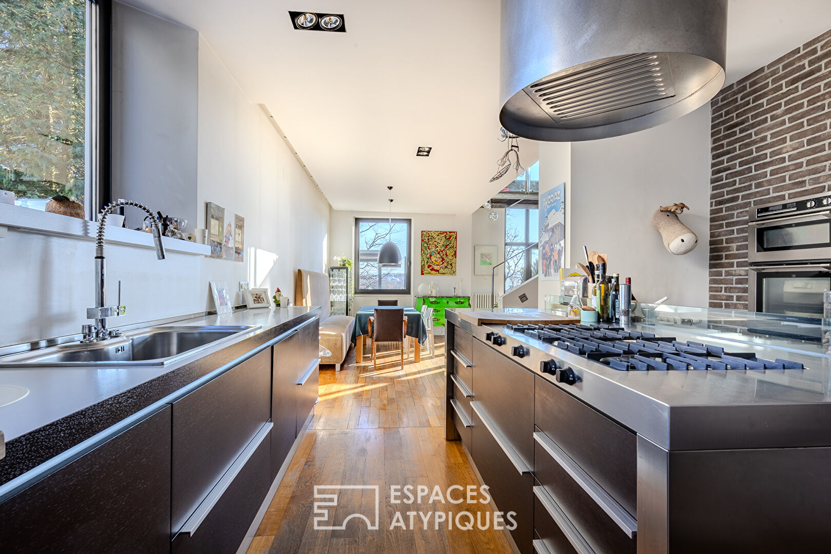 The unique: avant-garde architect’s villa with a breathtaking view