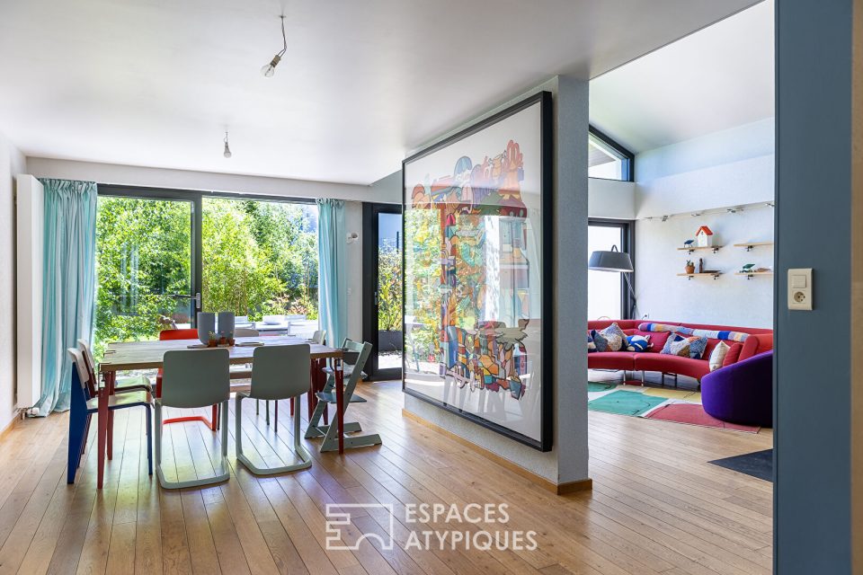Maison d'architecte dans quartier résidentiel prisé