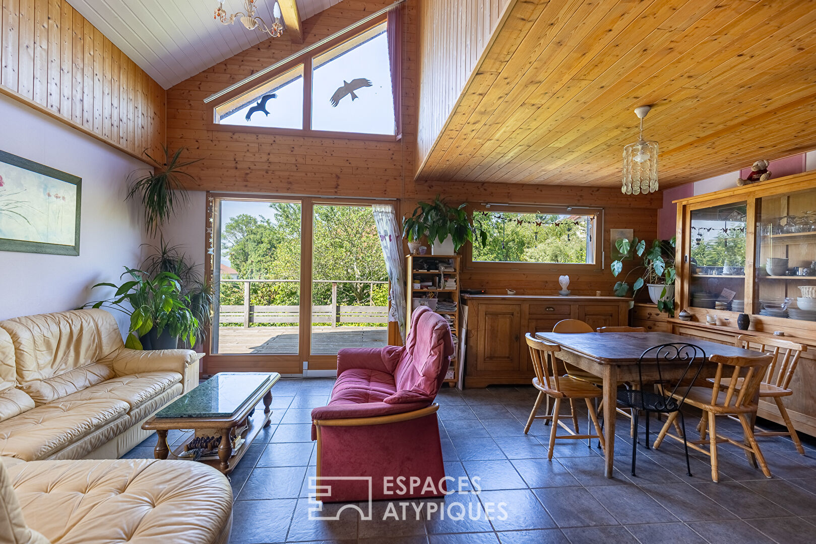 Quiet timber-framed house with landscaped garden