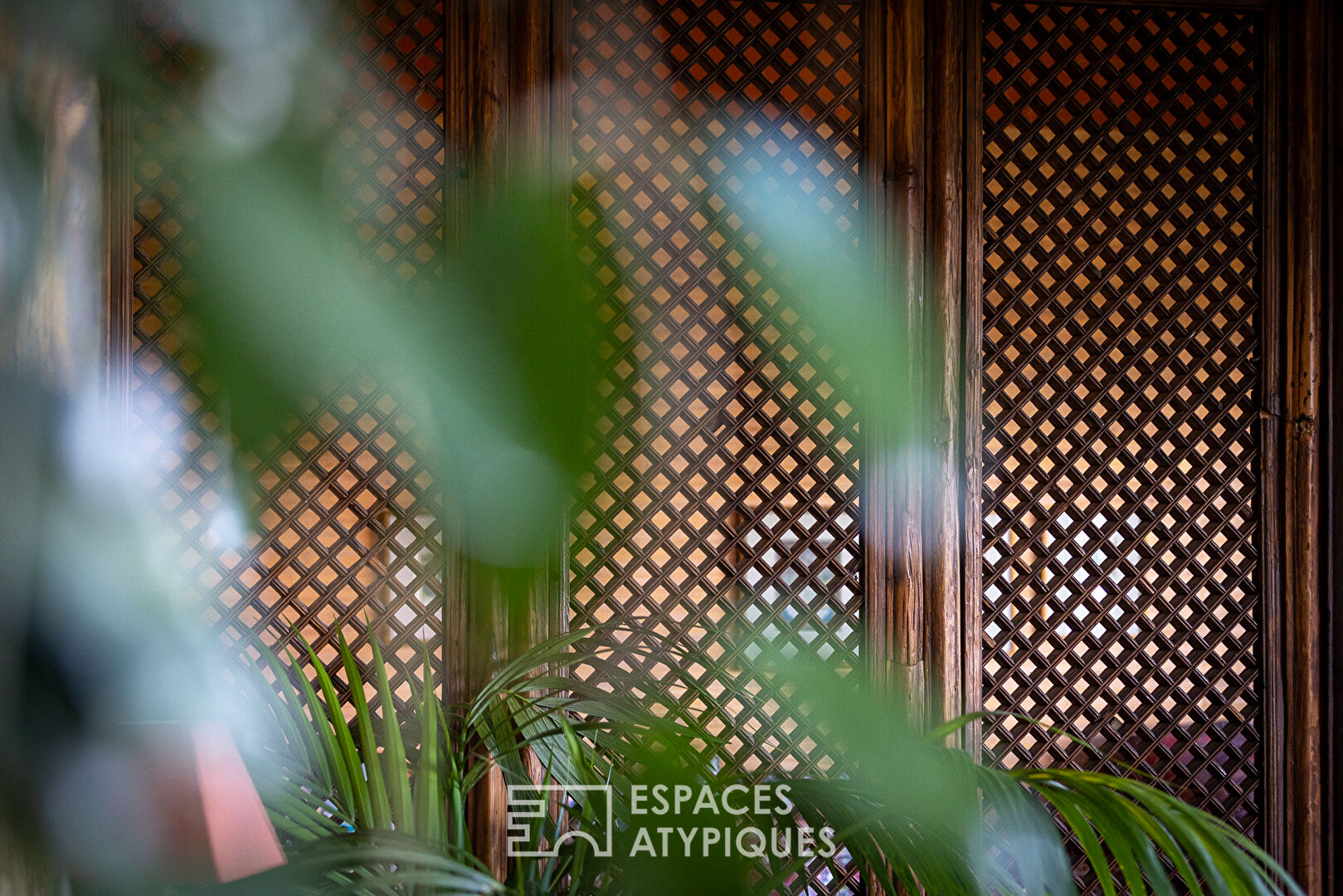 Maison d&rsquo;architecte avec vue panoramique et piscine