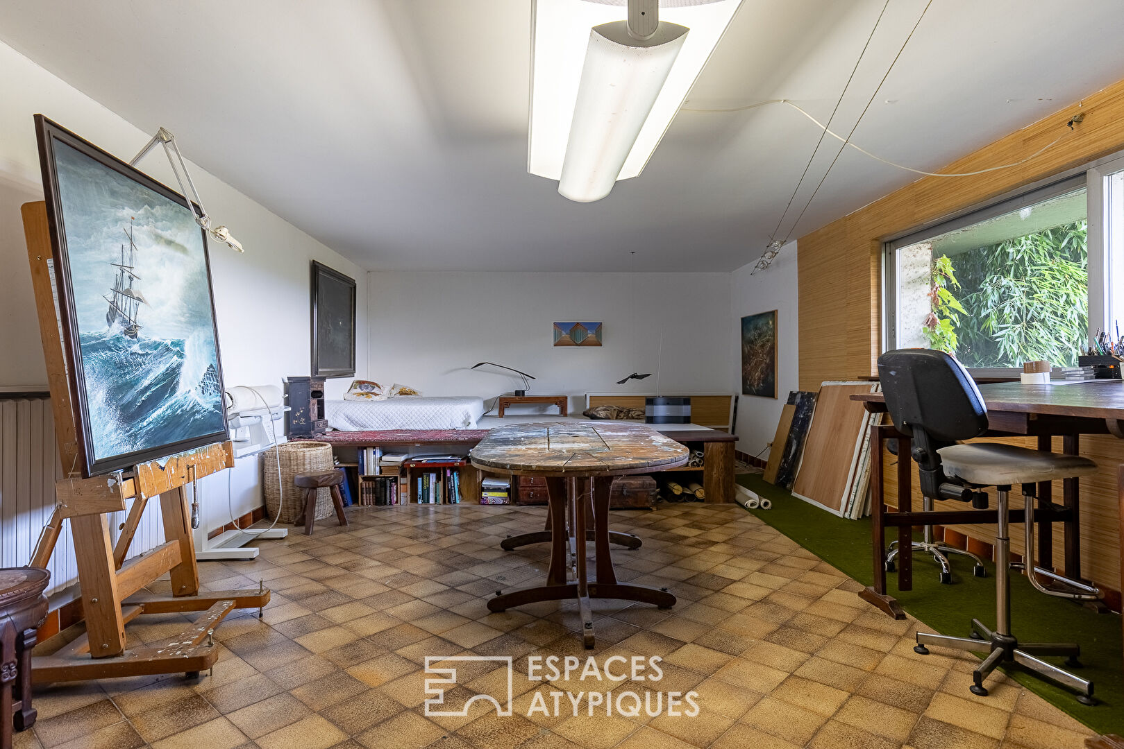 Maison d&rsquo;architecte avec vue panoramique et piscine