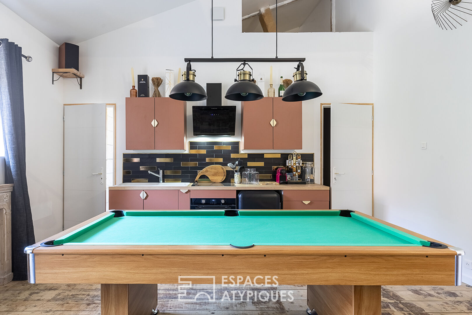 Maison bourgeoise de ville et son loft en annexe