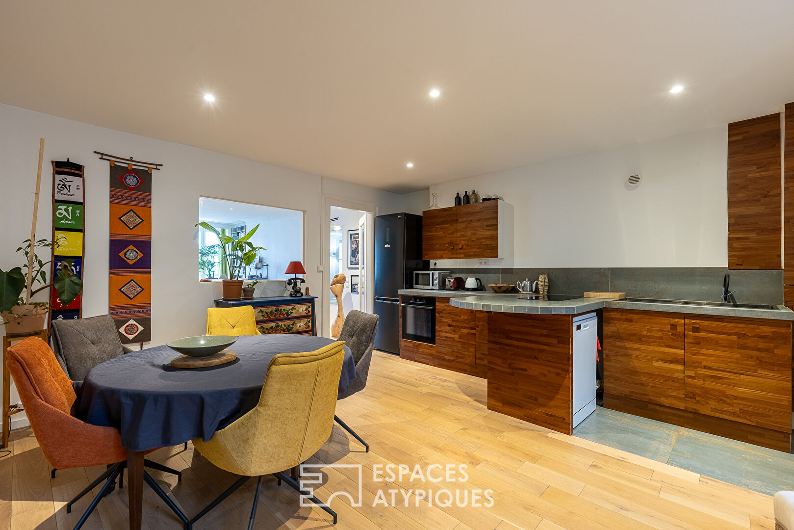 Elégant appartement avec sa vue historique au coeur de la Boucle