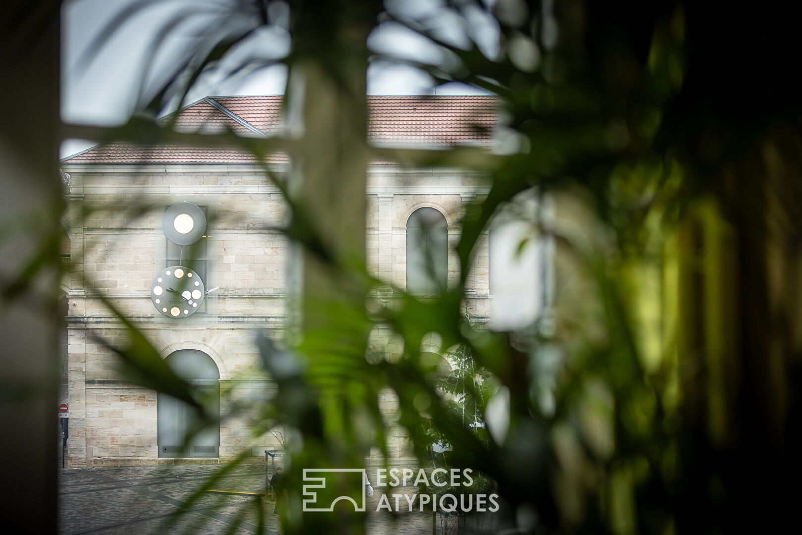 Elégant appartement avec sa vue historique au coeur de la Boucle