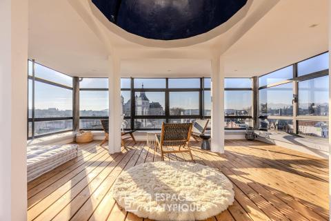 Maison d&rsquo;architecte avec volumes spectaculaires et panorama à 360°