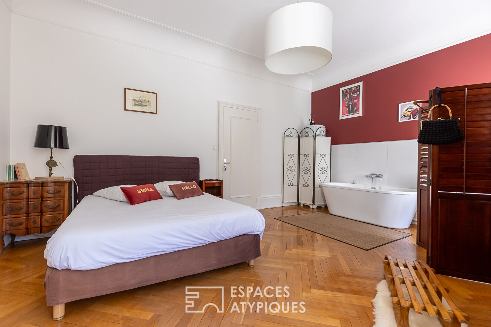 Maison de maître aux multiples projets nichée dans un parc arboré de 9 hectares