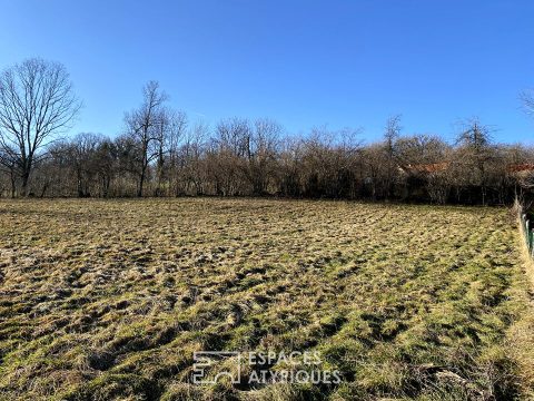 Terrain à bâtir dans une environnement calme et verdoyant