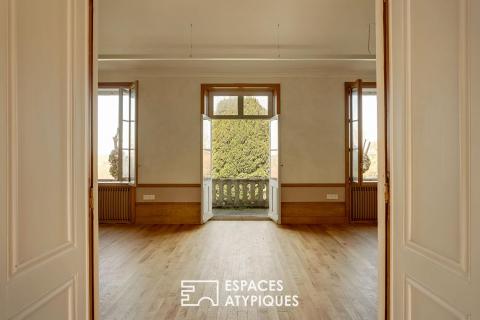 Ancien presbytère rénové sur les hauteurs d&rsquo;un village de caractère