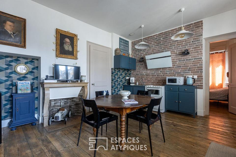 Appartement de caractère avec fontaine sculptée dans la Boucle