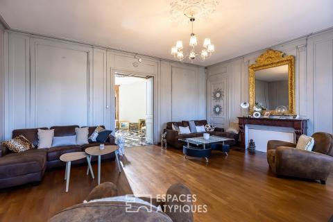 Château chargé d&rsquo;histoire dans son parc de 1ha