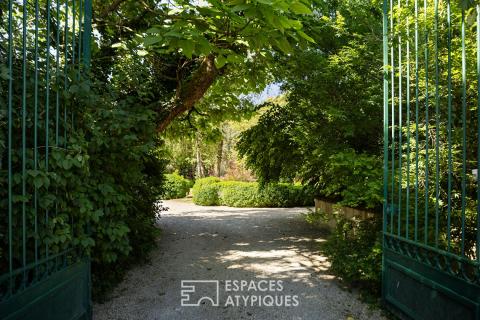 Propriété au grand charme avec ses 3 bâtis en pierre pour de multiples projets