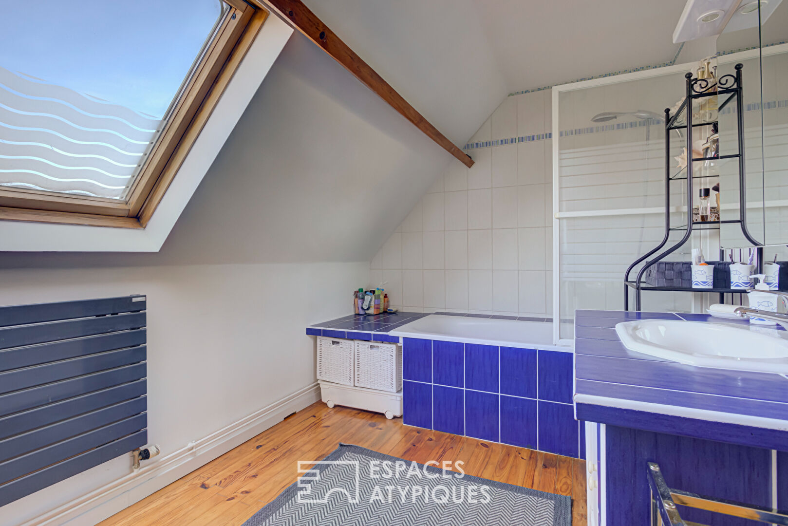 Ferme avec écurie réhabilitée.
